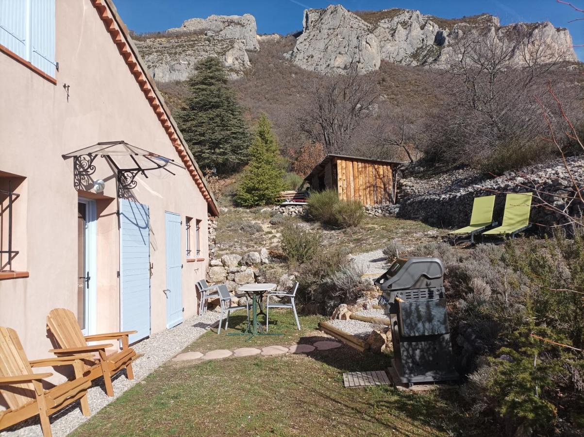 Un Petit Coin De Paradis Orpierre Eksteriør billede